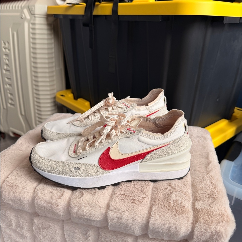 Nike Women's Cream & Red Casual Runner Sneakers